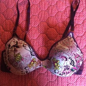 Josie Natori convertible push up bra